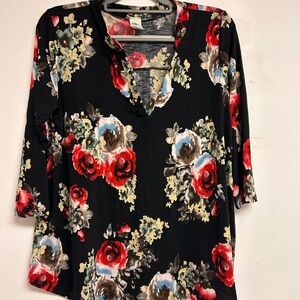 Sew In Love Red and White Graphic 3/4 Sleeve Blouse